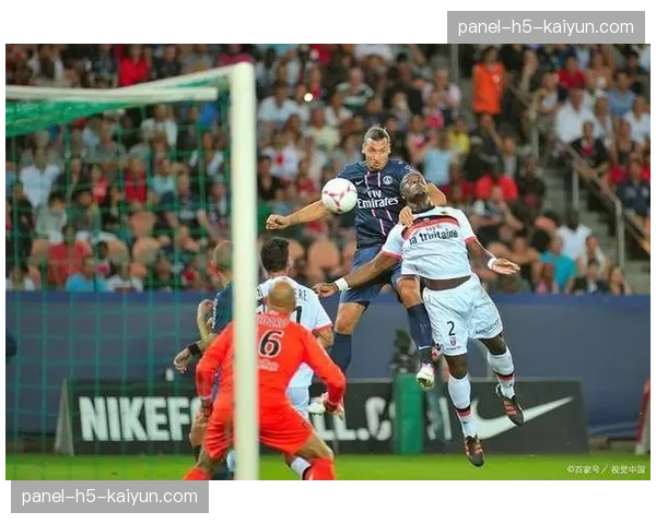 通讯：洛里昂最后时刻绝杀梅斯，一场事关保级的六分之战